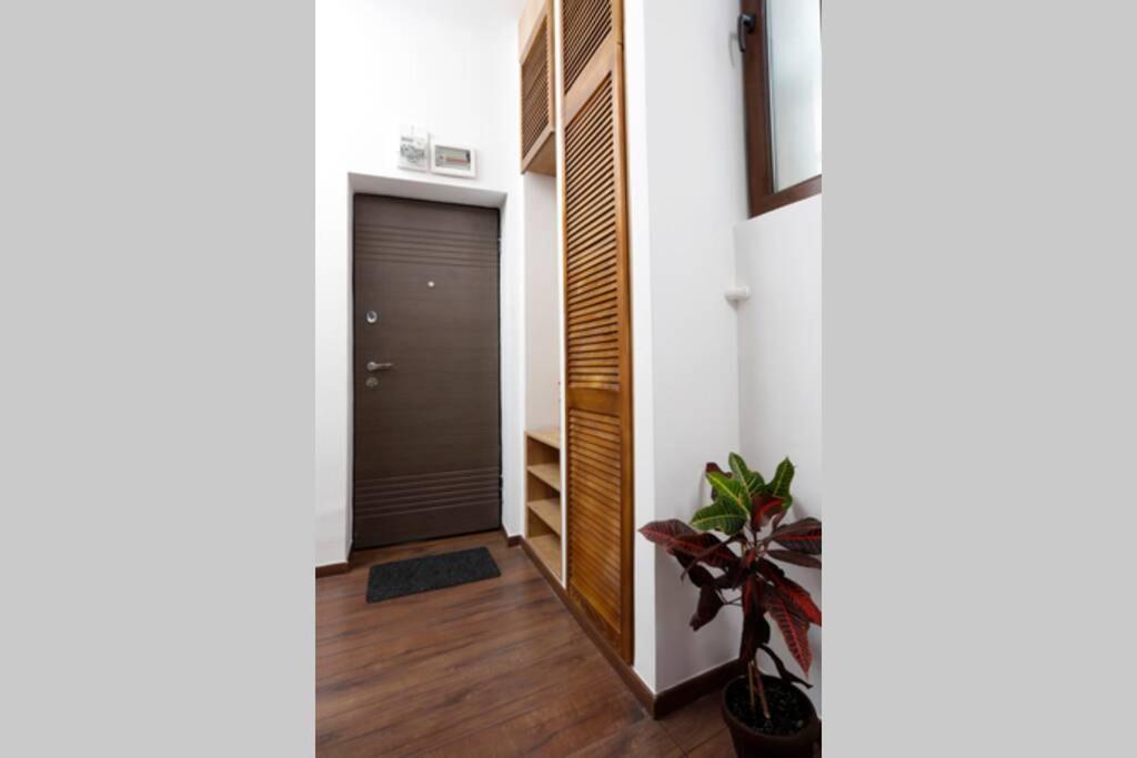 La Copac Cozy Stay Букурещ Екстериор снимка